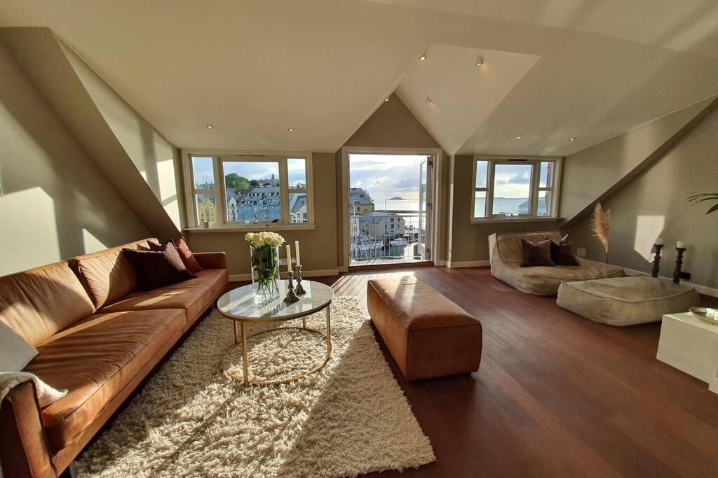Alesund Skysuite Luaran gambar
